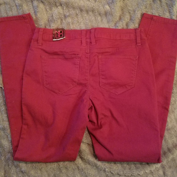 No Boundaries, red jeans - Picture 2 of 3